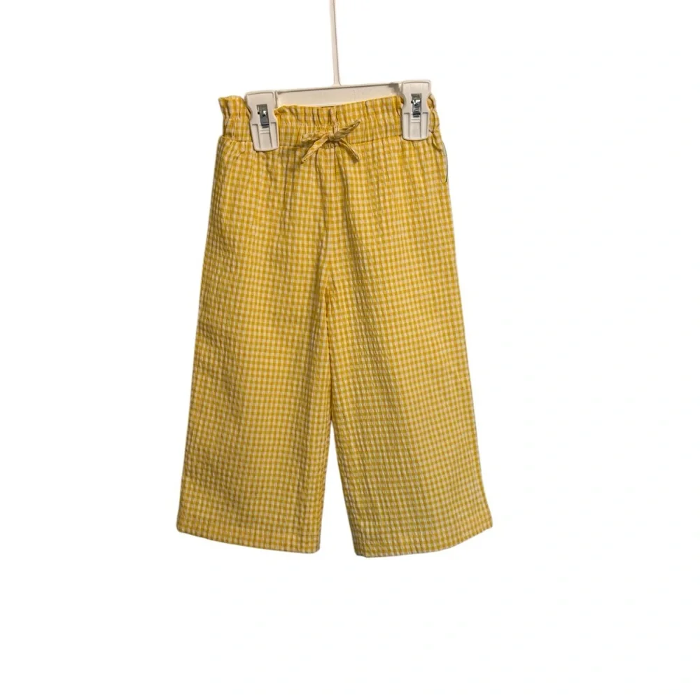 Copper Key Yellow Citrus Scalloped Pearl Gingham Two-Piece Set - Picture 4 of 6